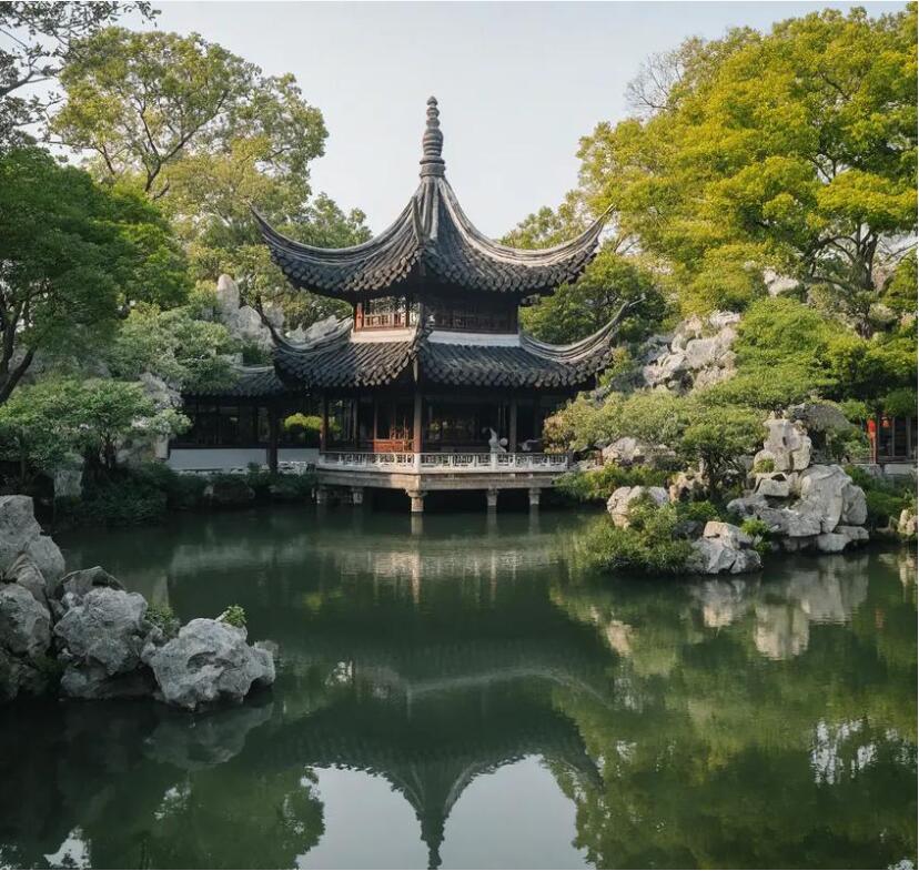 遂宁夜蕾餐饮有限公司